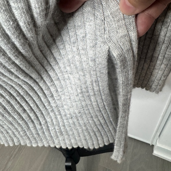 Le Chateau Knit Sweater with Wool Grey - Picture 7 of 9